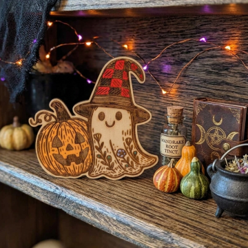 Cute Ghost and punkin